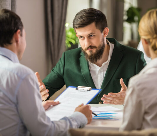 Obsługa klientów hurtowych: Jak B2B może zwiększyć sprzedaż?