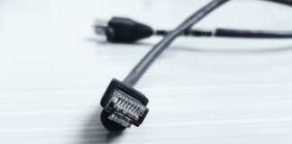 Kabel Cat 5e, Cat 6 czy Cat 7 – jaki przewód Ethernet wybrać do domowej sieci?